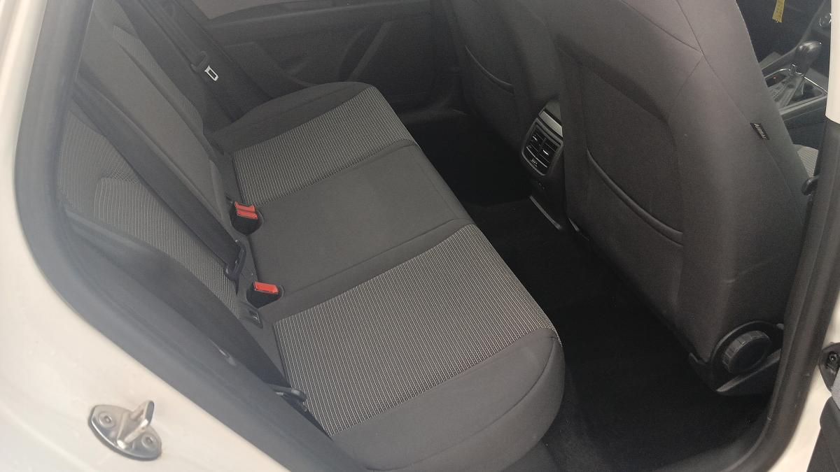 Seat Leon 2.0 TDI 150 CV DSG ST Business 526